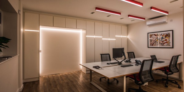 Iluminación para oficinas: Todas las claves para triunfar en tu elección