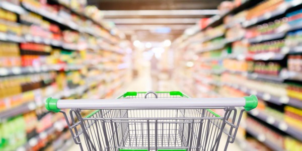 Iluminación para supermercados: cómo mejorar la experiencia de compra de tus clientes